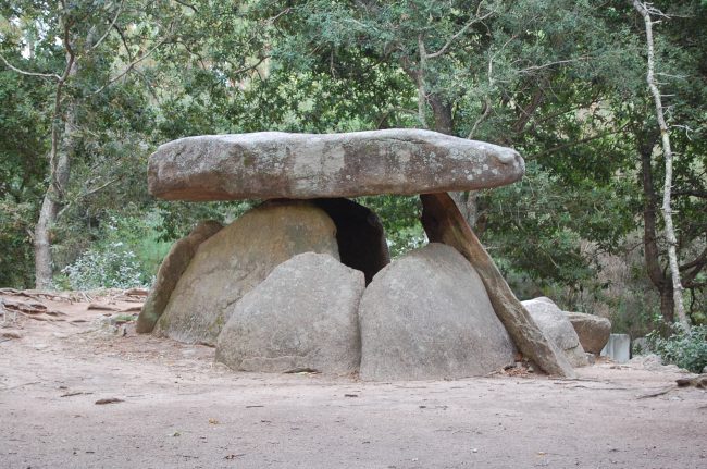 dolmen de axeito