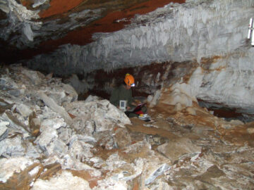 Las-cuevas-actuan-como-sumideros-del-metano-atmosferico_image800_