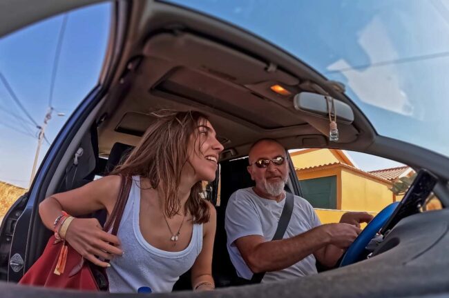 Mejora tu conducción con estos accesorios para coche