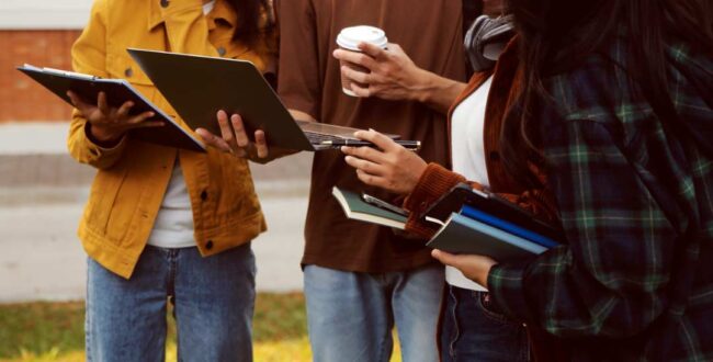 Corvera concede 72 becas para estudiantes universitarios | El Digital de Asturias Corvera concede 72 becas para estudiantes universitarios