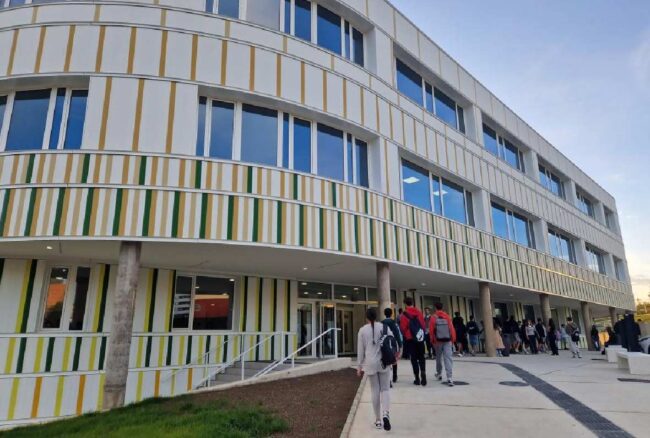 Oviedo lidera la inversión educativa en Asturias