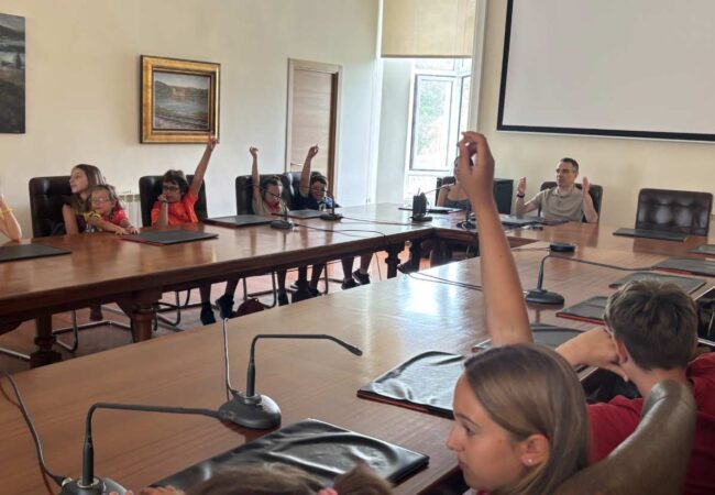 Los niños toman la palabra en Corvera | El Digital de Asturias Los niños toman la palabra en Corvera