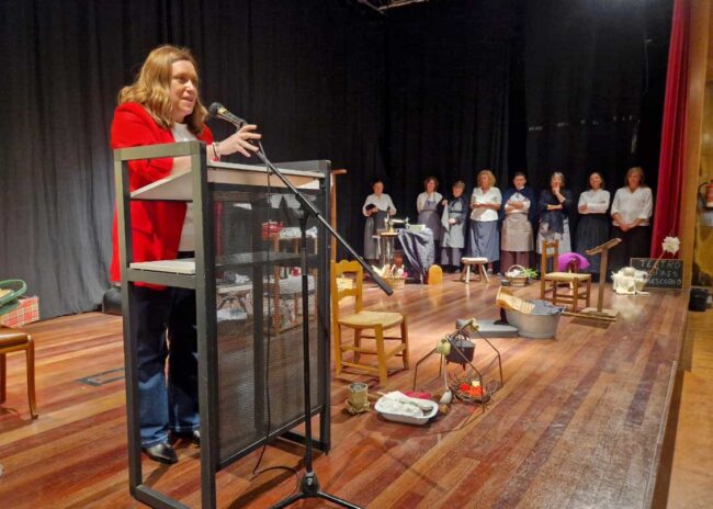 Nerea Monroy destaca al voluntariado asturiano