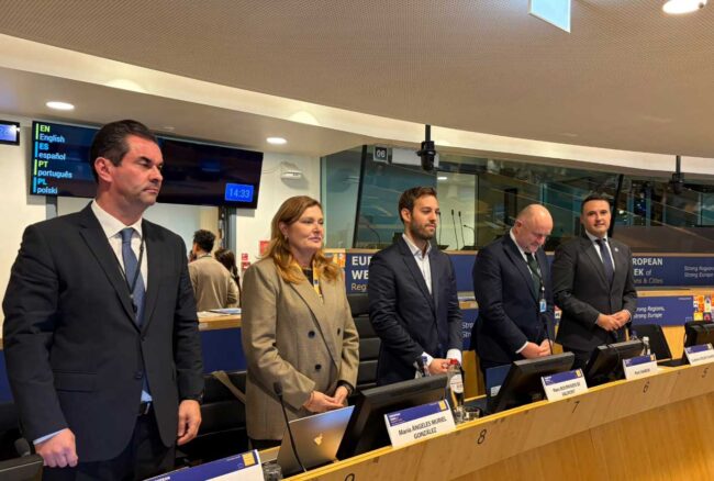 Peláez defiende a la industria de Asturias en Bruselas